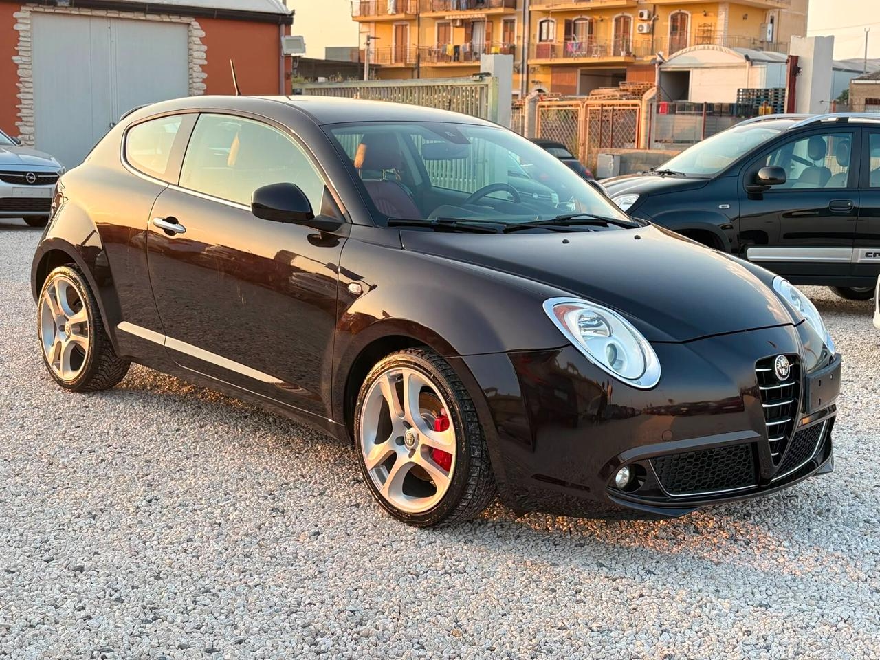 Alfa Romeo MiTo 1.4 T 155 CV Distinctive Premium Pack