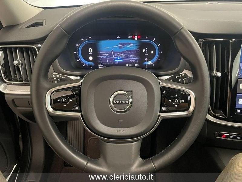 Volvo V60 B4 (d) automatico Plus Dark