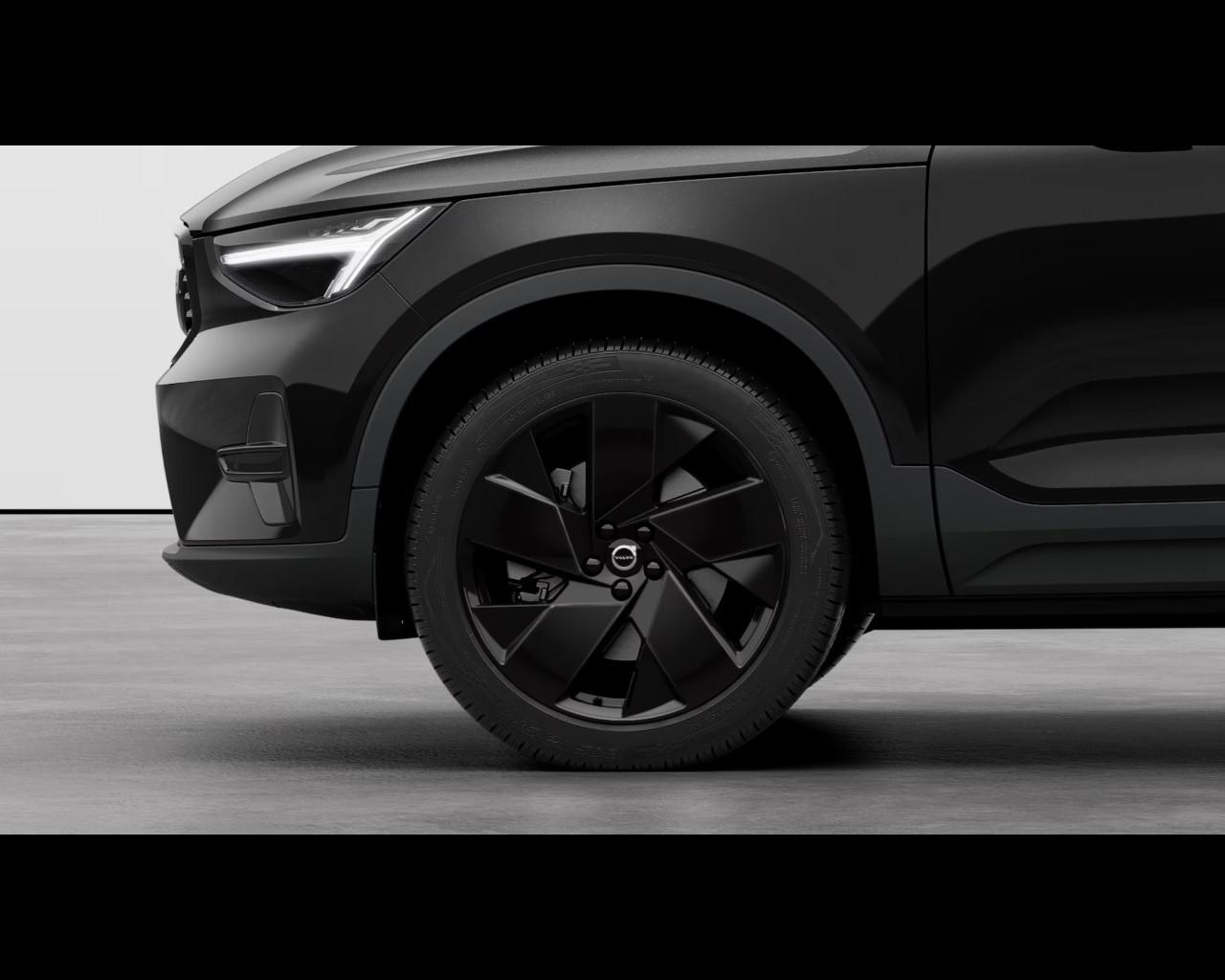 VOLVO XC40 B3 GEARTRONIC BLACK EDITION PLUS