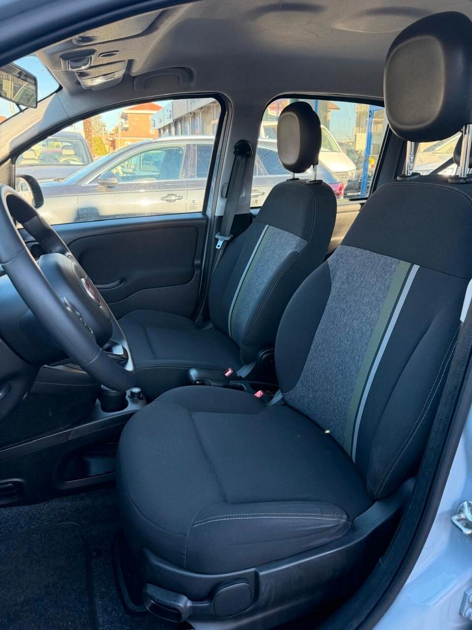 Fiat Panda 1.2 69 CV 5 porte