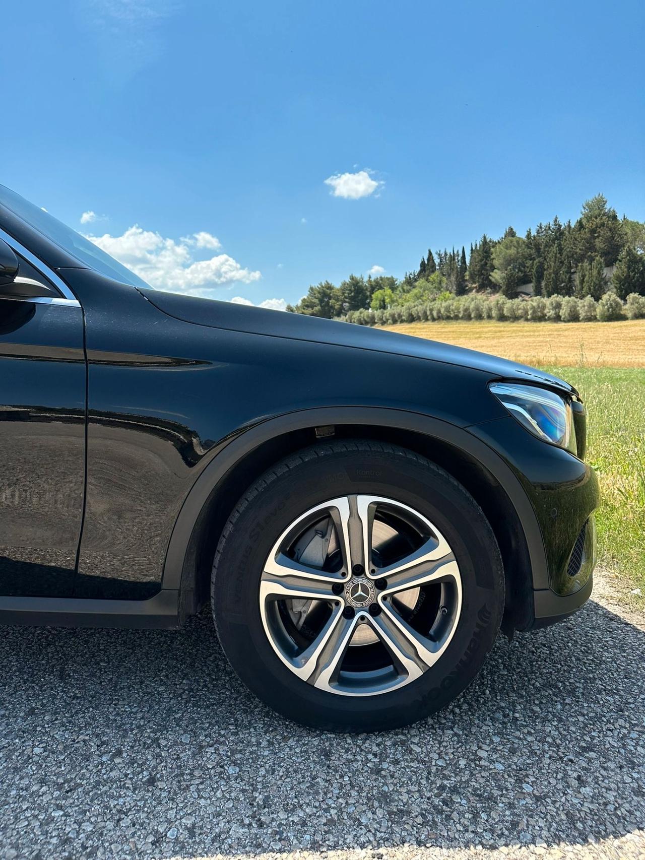 MERCEDES GLC 220 CDI PREMIUM AMG