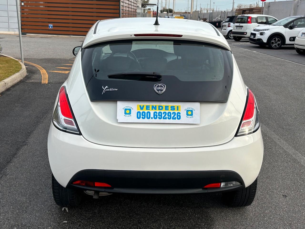 Lancia Ypsilon 1.2 69 CV 5 porte S&S Elefantino Blu