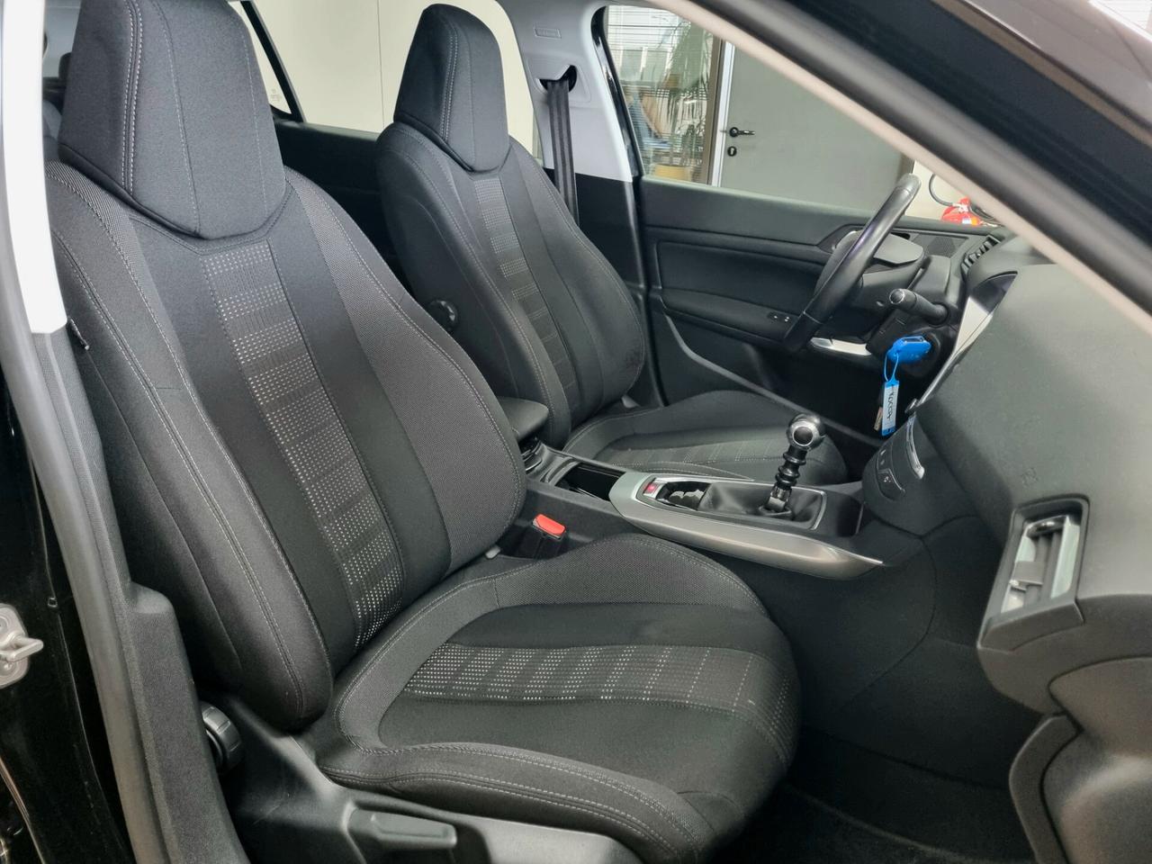 PEUGEOT 308 1.2 BENZINA 130 S&S ALLURE