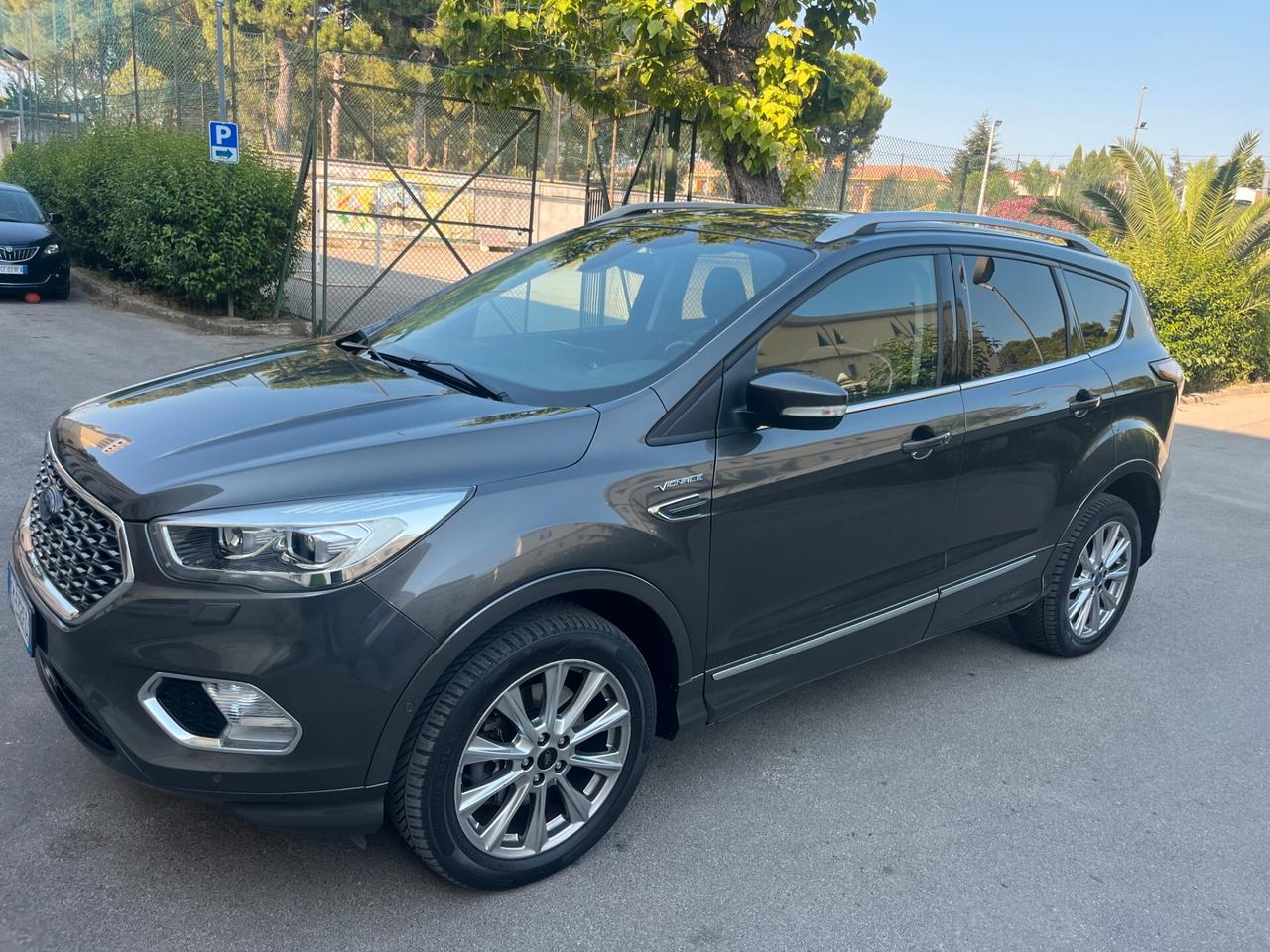 Ford Kuga 2.0 TDCI 180 CV S&S 4WD Powershift Vignale