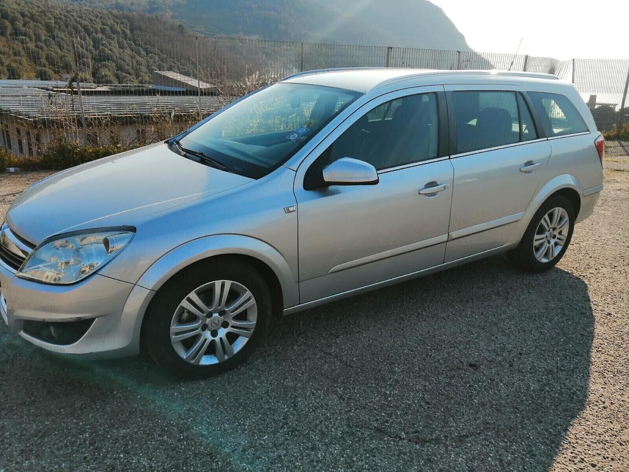 Opel Astra 1.7 CDTI 101CV Station Wagon Cosmo