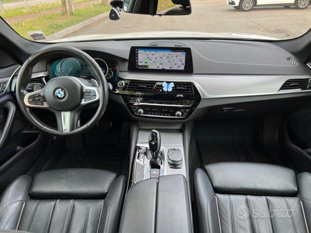 BMW 520 d aut.Touring M Sport PELLE CAMERA FULL