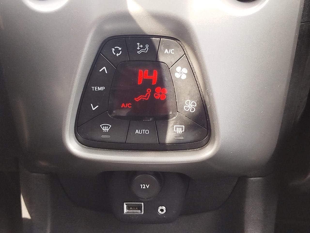 TOYOTA AYGO 1.O AUTOMATICA *PREZZO VERO* CRONO TAGLIANDI - GARANZIA 12 MESI