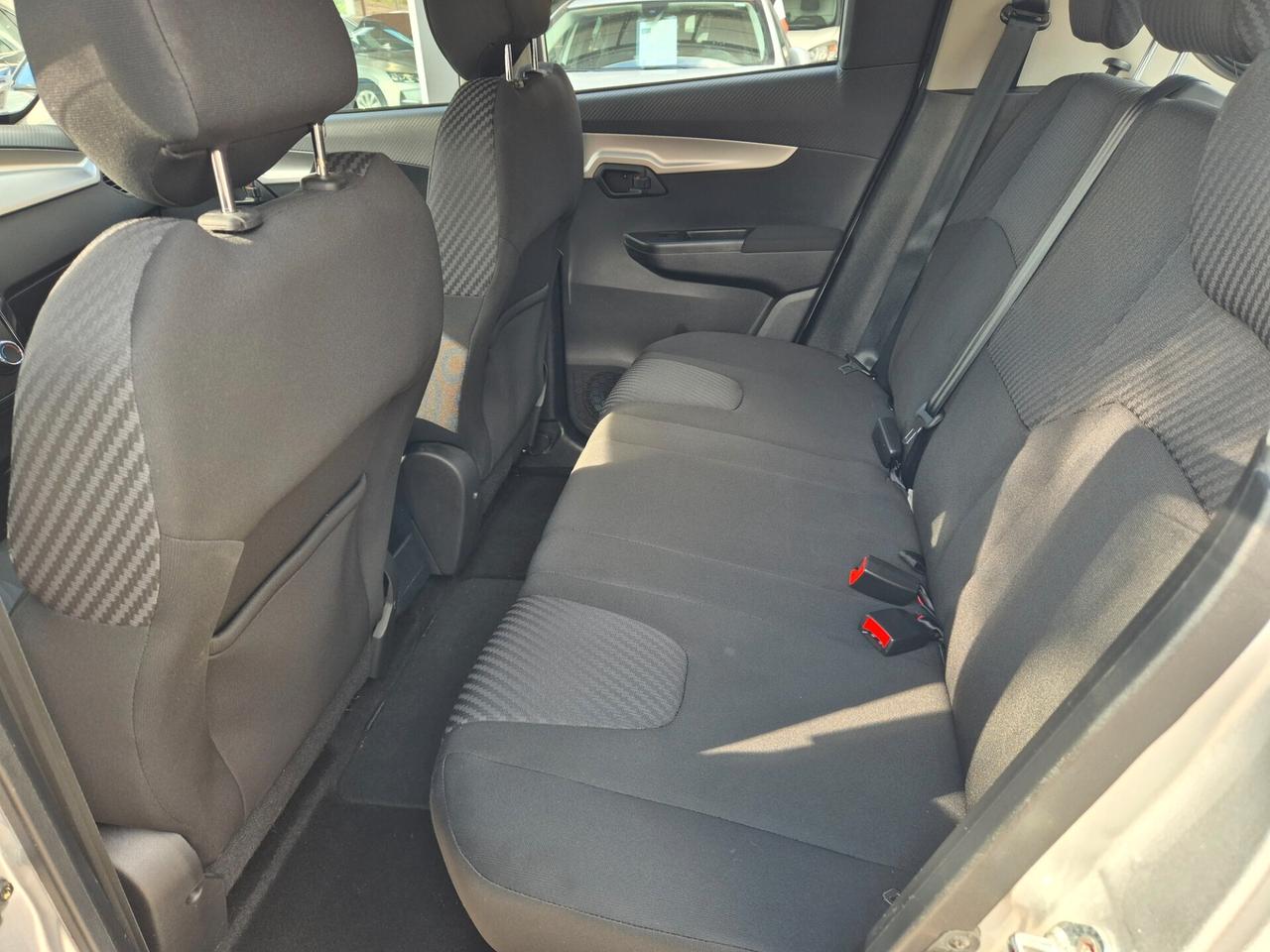 Mahindra KUV100 1.2 VVT M-Bifuel(GPL) K6+