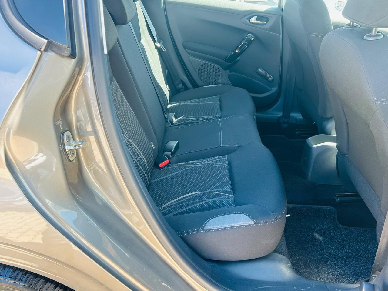 Peugeot 208 PureTech 68 5 porte Active