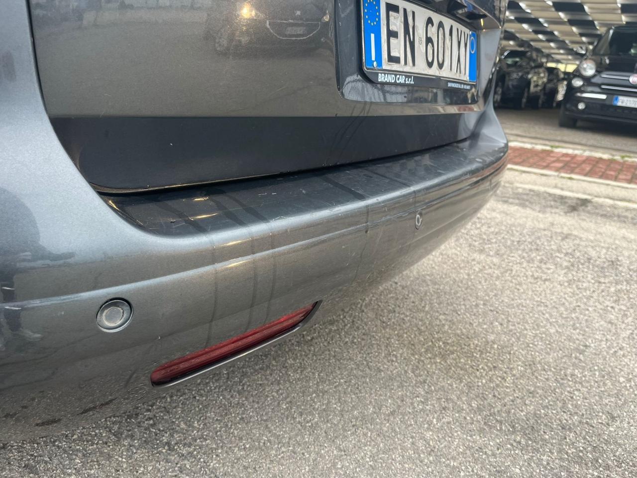 Peugeot 5008 1.6 HDi 115CV Active Unipro 2013