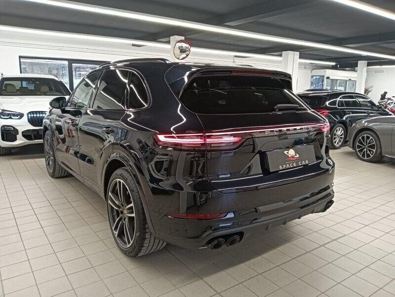 Porsche Cayenne Cayenne 4.0 V8 Turbo