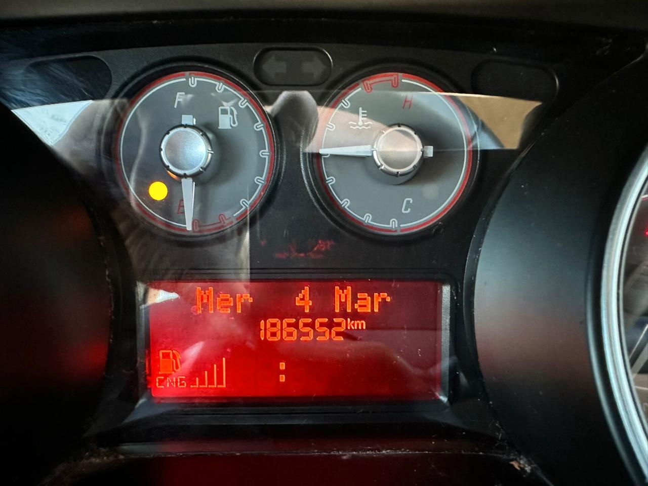 Fiat Punto 1.4 8V 5 porte Natural Power Lounge