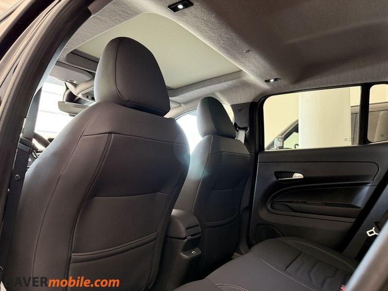 Jeep Avenger 1.2 Turbo MHEV Summit