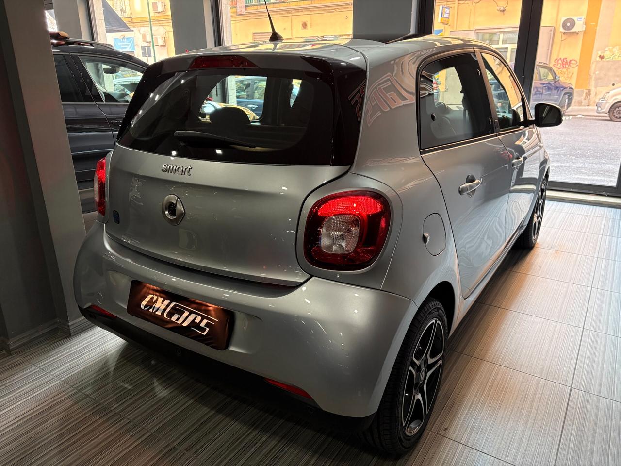IN ARRIVO - smart forFour EQ Pulse ITALIANA - IN ARRIVO