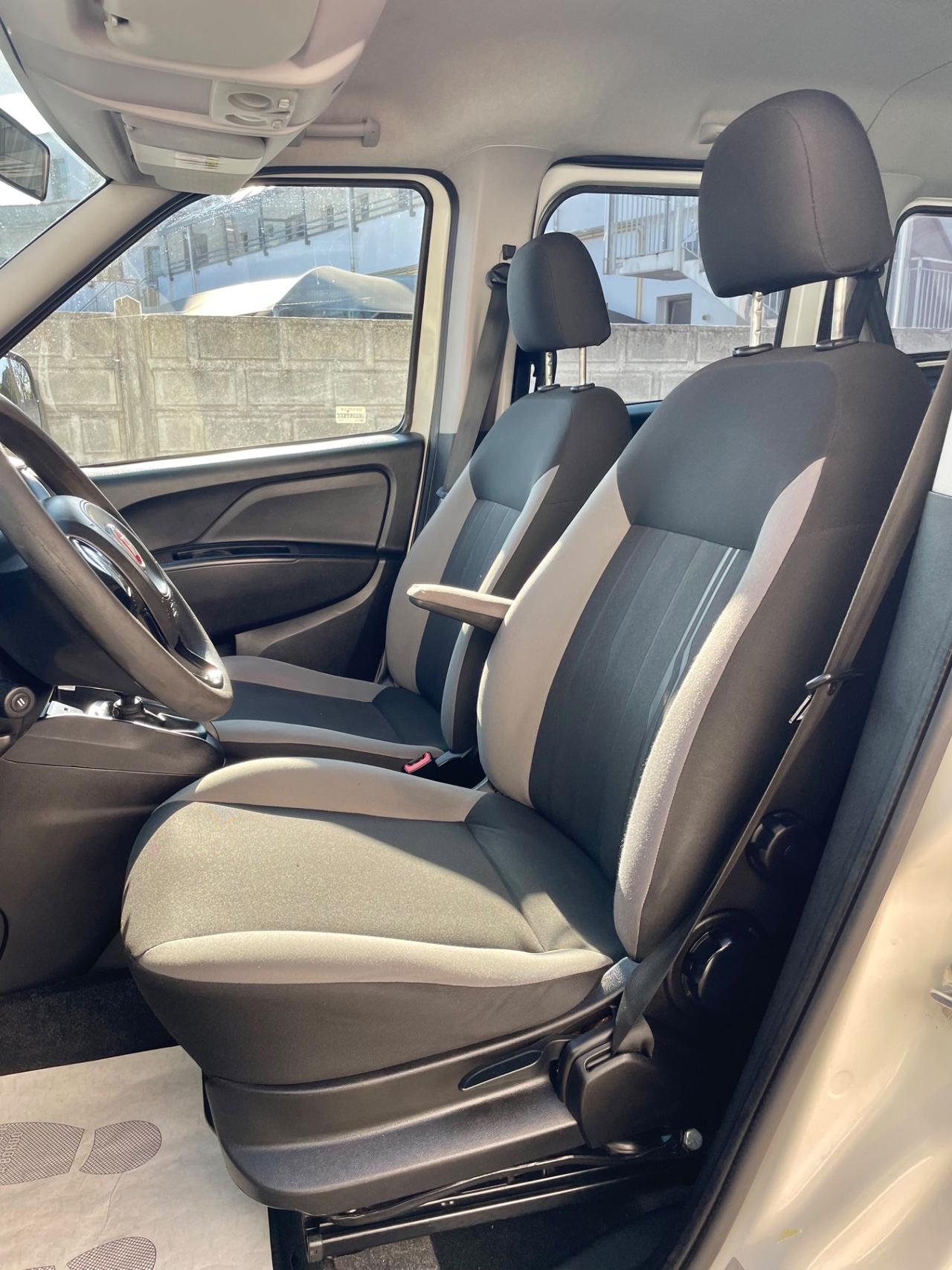 Fiat Doblo MAXI COMBI 5 POSTI 1.6 MJET 120CV DOPPIA PORTA