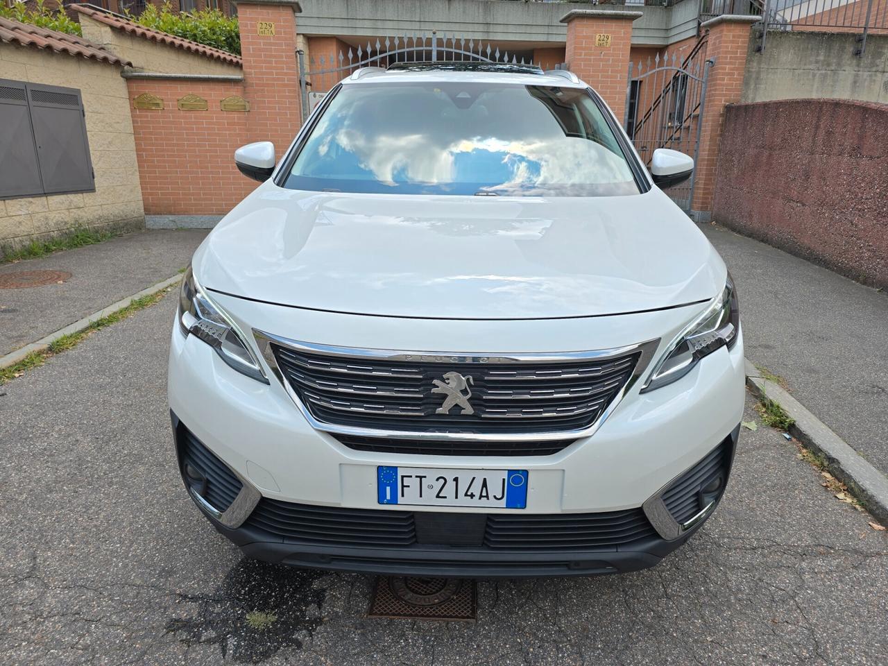 PEUGEOT 5008 1.5(130cv) BlueHdi Business (7posti)