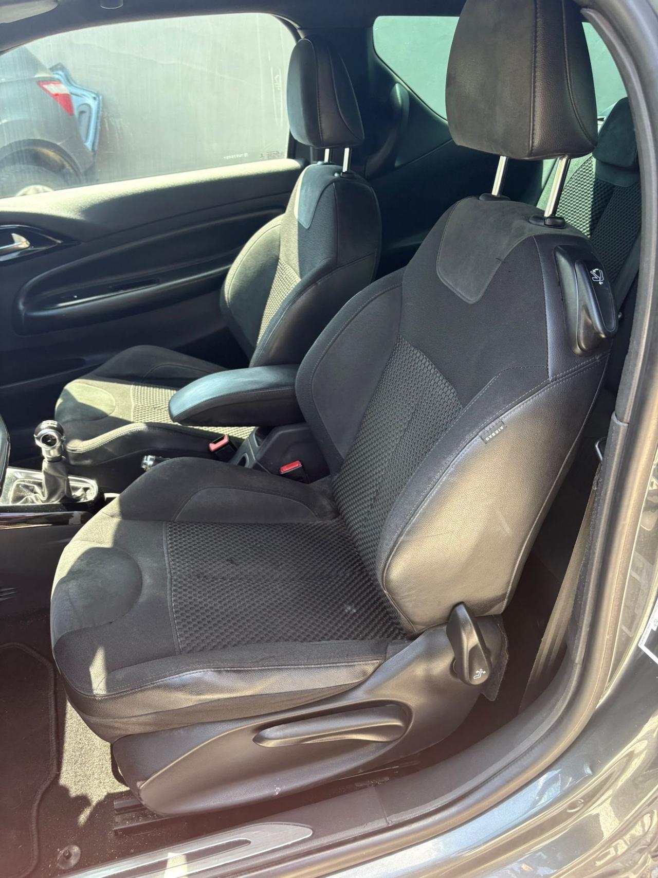 Ds DS3 DS 3 1.2 VTi 82 Just Black Ok Neopatentati