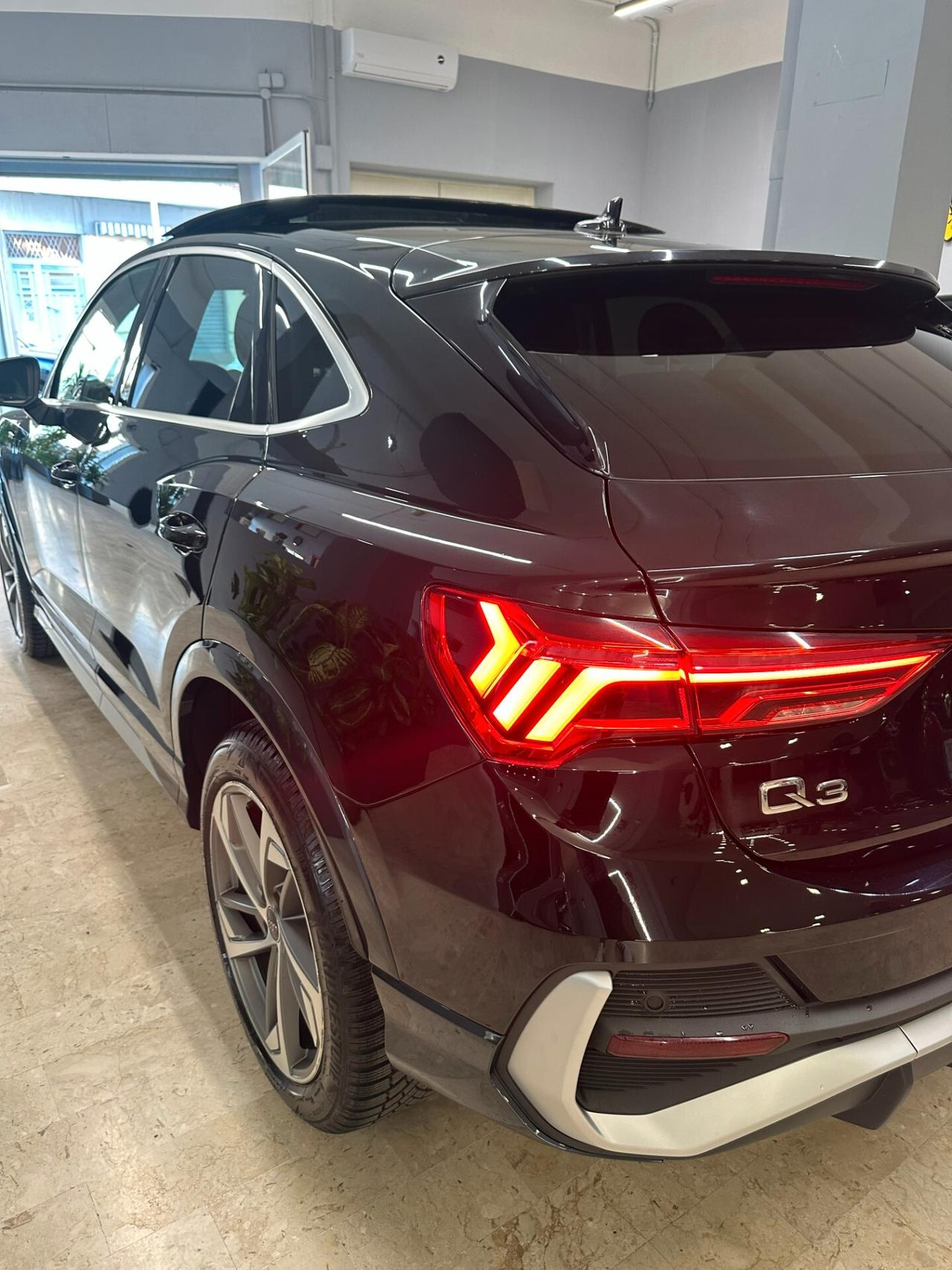 Audi Q3 SPORTBACK 35 TFSI S line edition