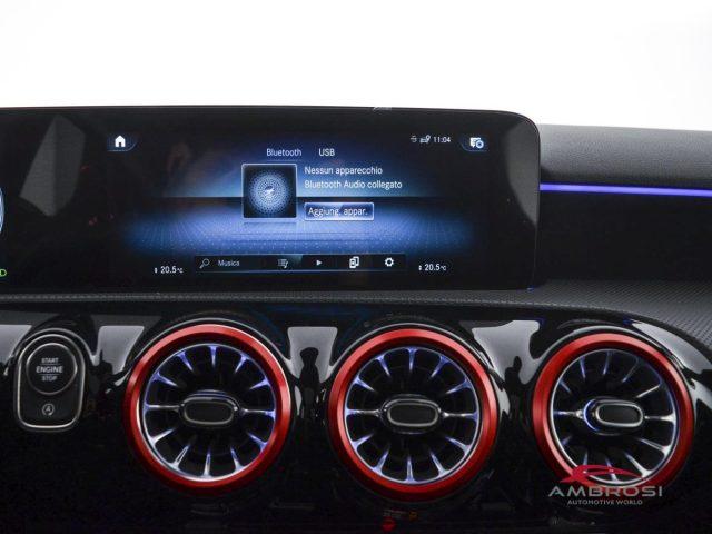 MERCEDES-BENZ CLA sse A 180 d Premium Auto