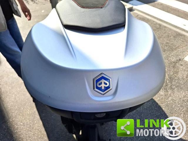 PIAGGIO Beverly 400 S E. E S