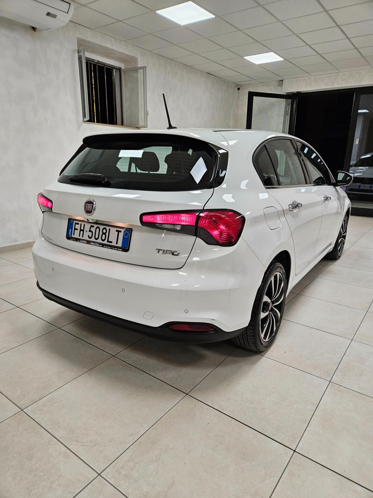 Fiat Tipo 1.6 Mjt S&S 5 porte Lounge