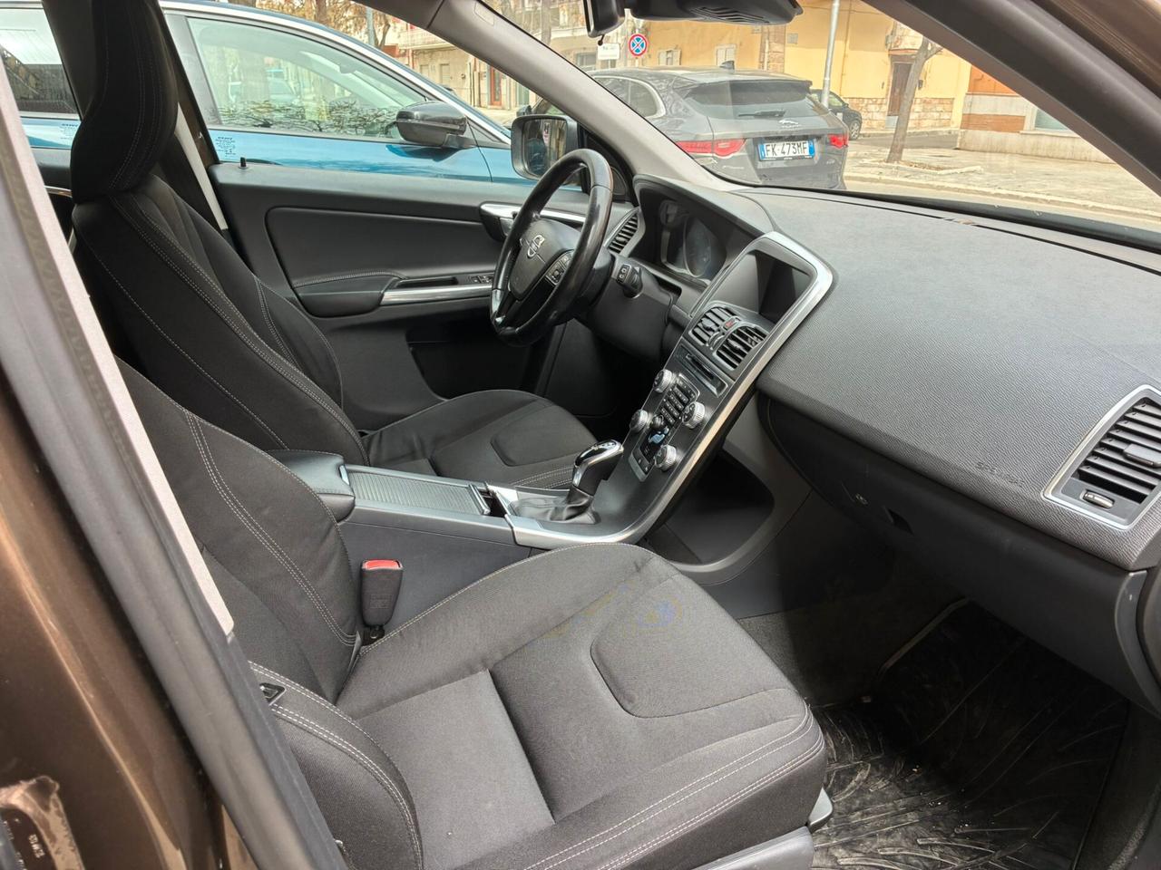 Volvo XC 60 XC60 D4 Geartronic Kinetic