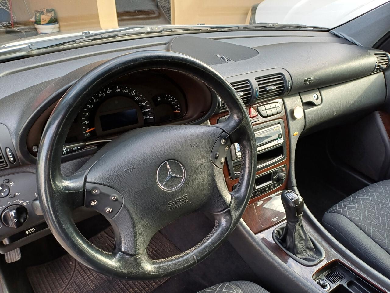 Mercedes-benz C 180 C 180 cat Elegance (gpl)