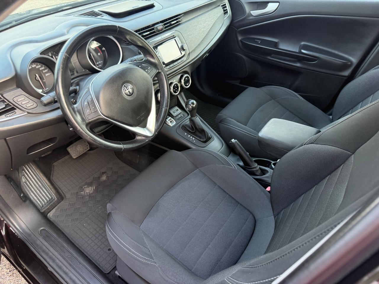 Alfa Romeo Giulietta 1.6 JTDm TCT 120 CV Super