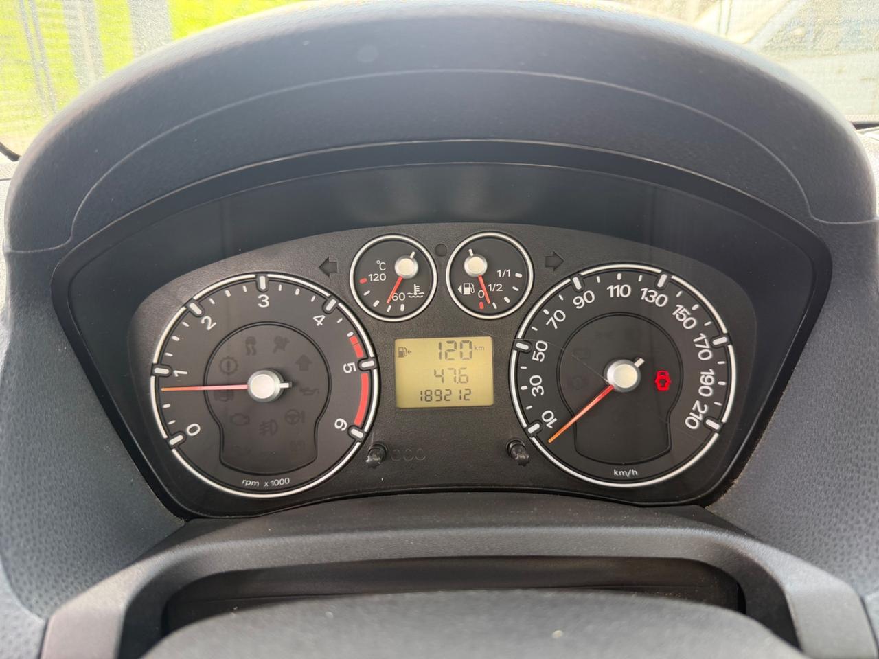 Ford Fiesta 1.4 TDCi 5p. Ghia