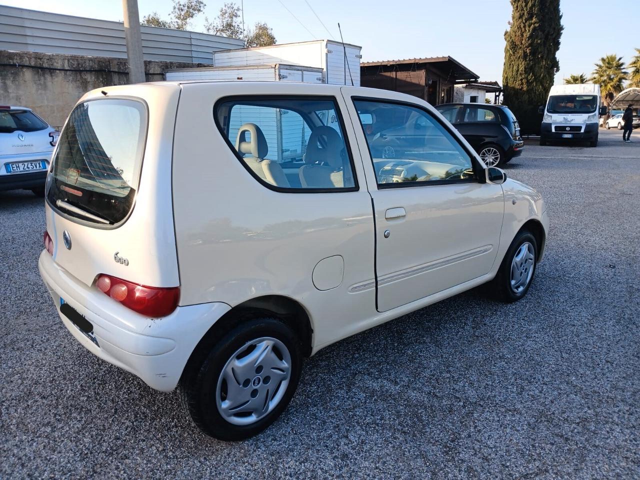 Fiat 600 1.1 50th Anniversary