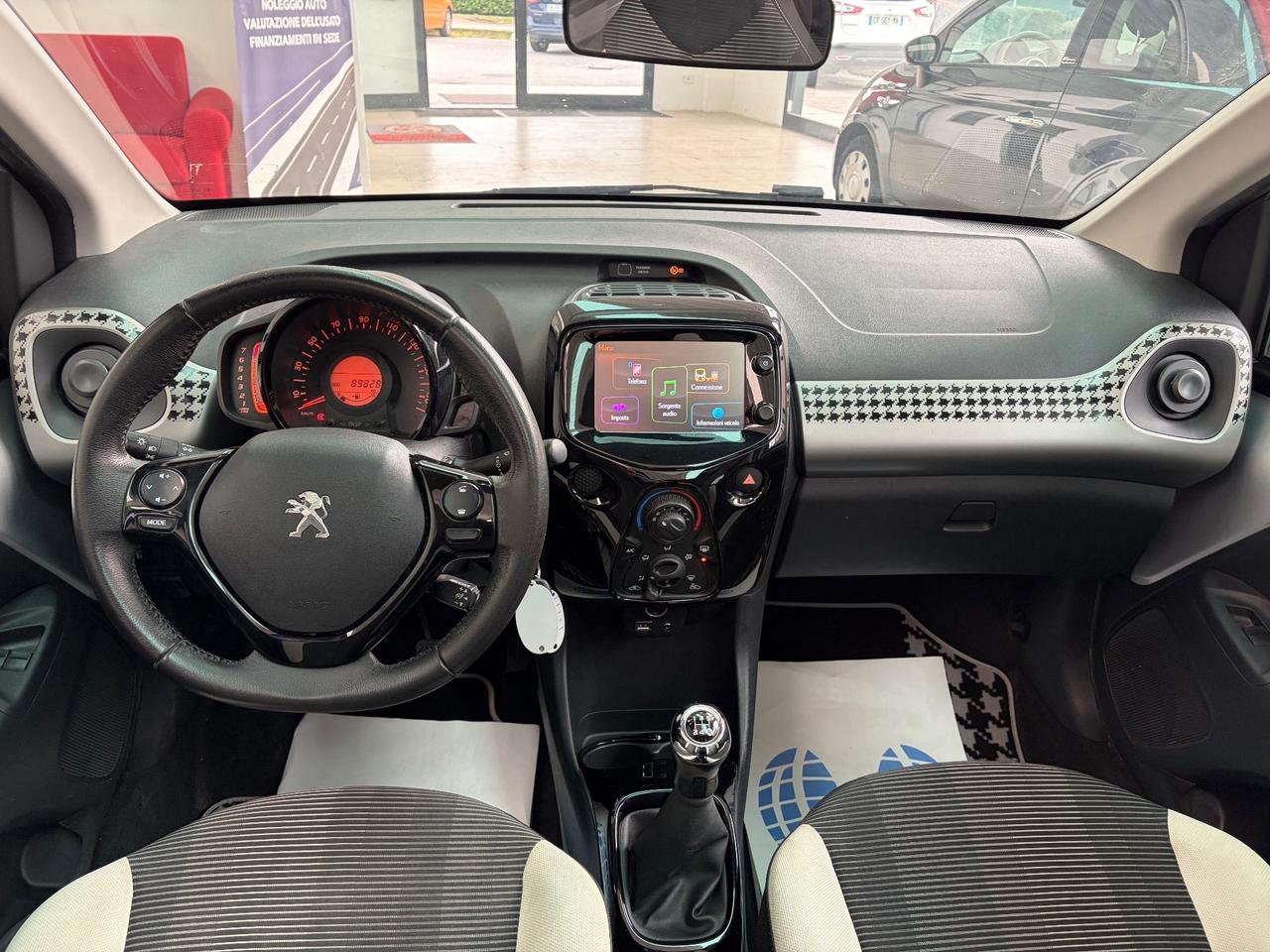 Peugeot 108 1.2 Allure Top!