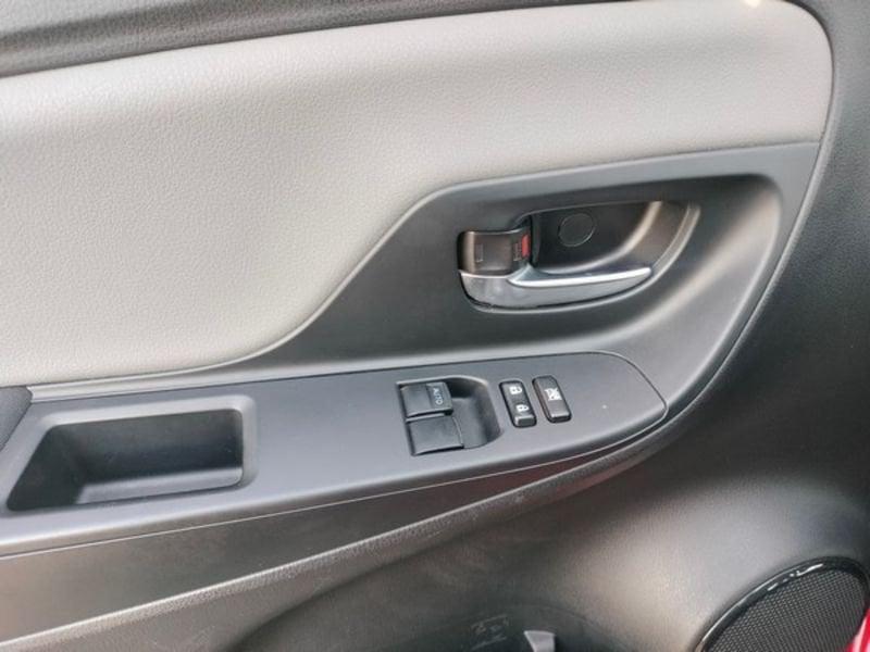 Toyota Yaris Hybrid 1.5 Hybrid business