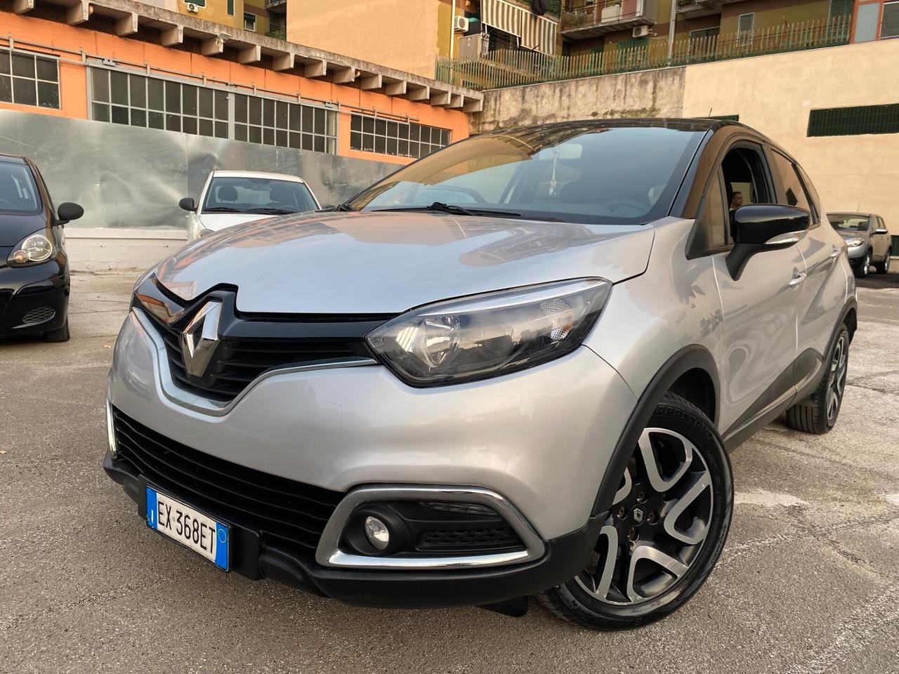 Renault Captur 1.5 dCi 90cv full opt 2014
