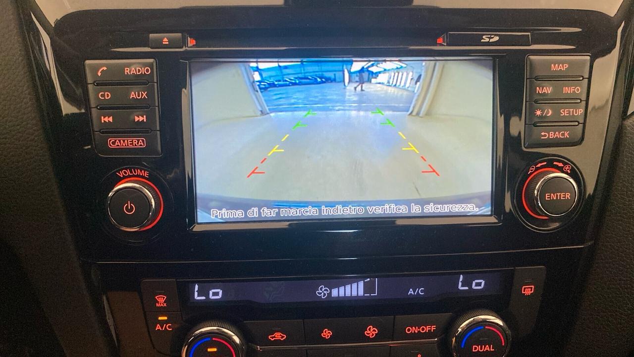 Nissan Qashqai 1.5 dCi 110cv *FULL OPTIONAL*
