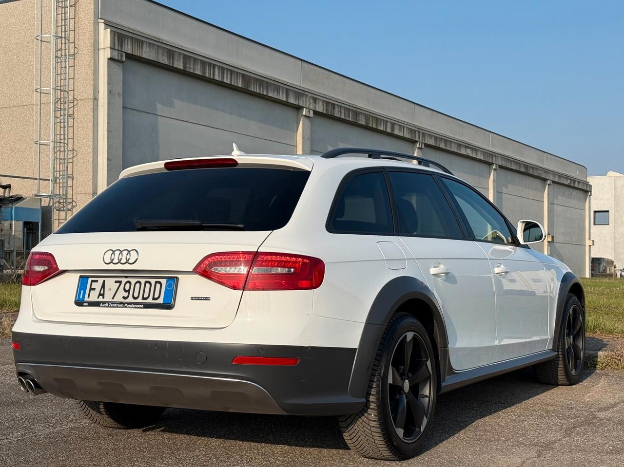 Audi A4 allroad A4 IV 2012 Allroad Quattro 2.0 tdi 190cv s-tronic