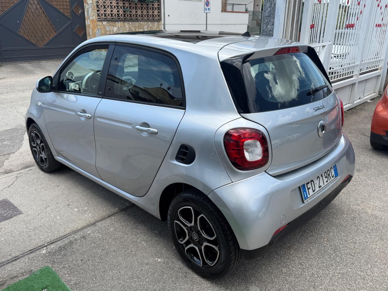 Smart ForFour 70 1.0 Prime