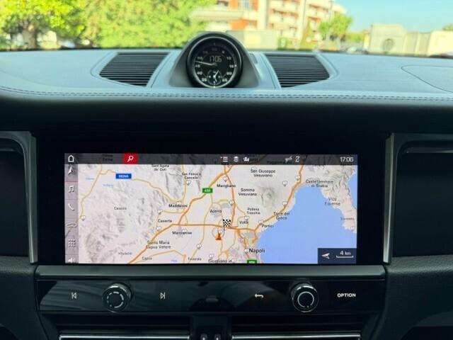 Porsche Macan 2.0 T 265CV