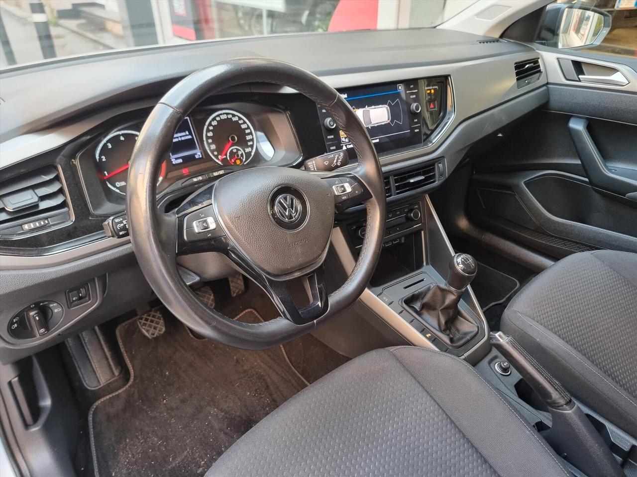 Volkswagen Polo 1.0 TGI 5p. R-LINE 80 CV NEO PATENTATI Sport BlueMotion Technology