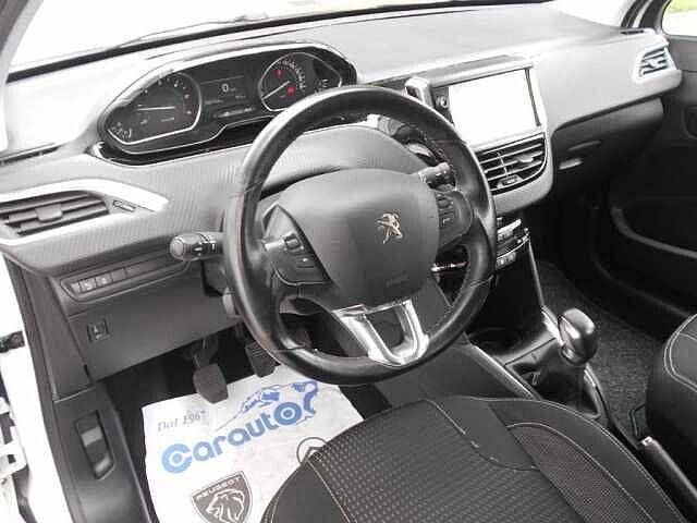 Peugeot 208 HDi 100 5p Allure Finanziato