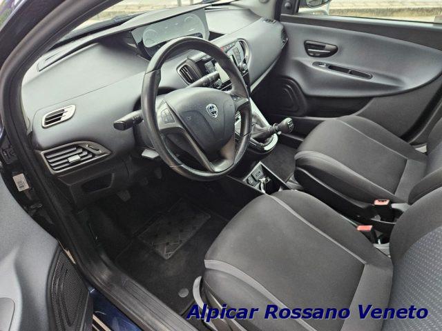 LANCIA Ypsilon 1.2 69 CV 5 porte GPL Ecochic Gold