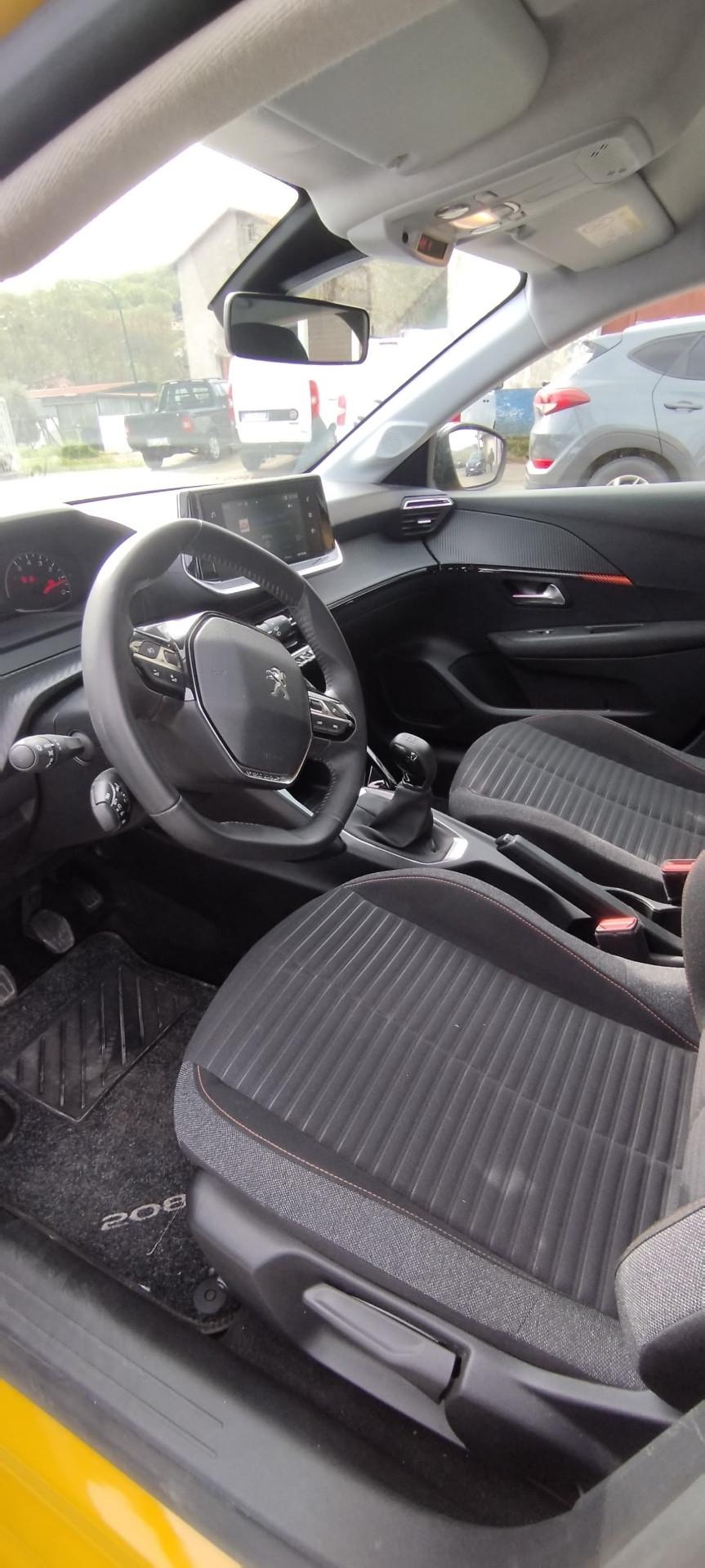 Peugeot 208 PureTech 75 Stop&Start 5 porte Active