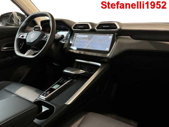 MG ZS Hybrid+ Luxury Ibrida - Pebble black - Similpelle