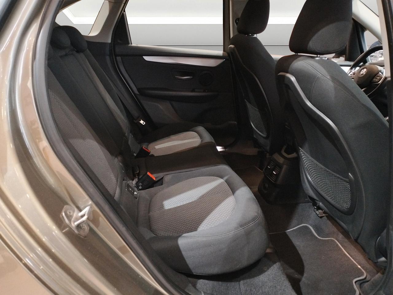 BMW 216 d Active Tourer Advantage my15