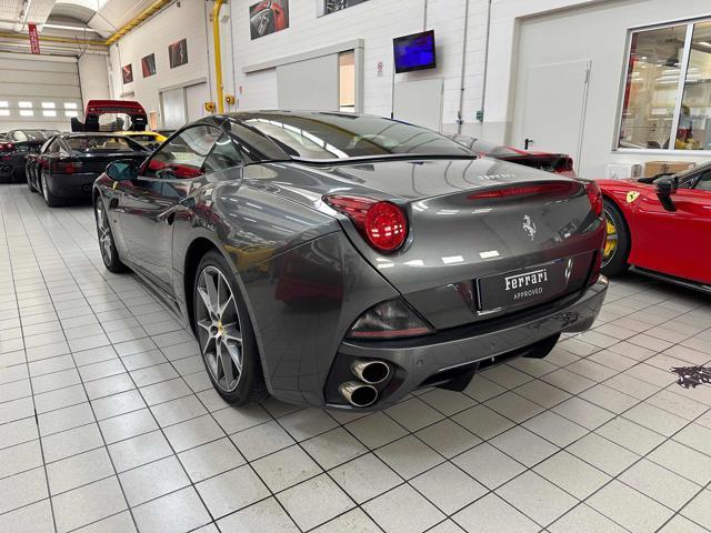 FERRARI California DCT