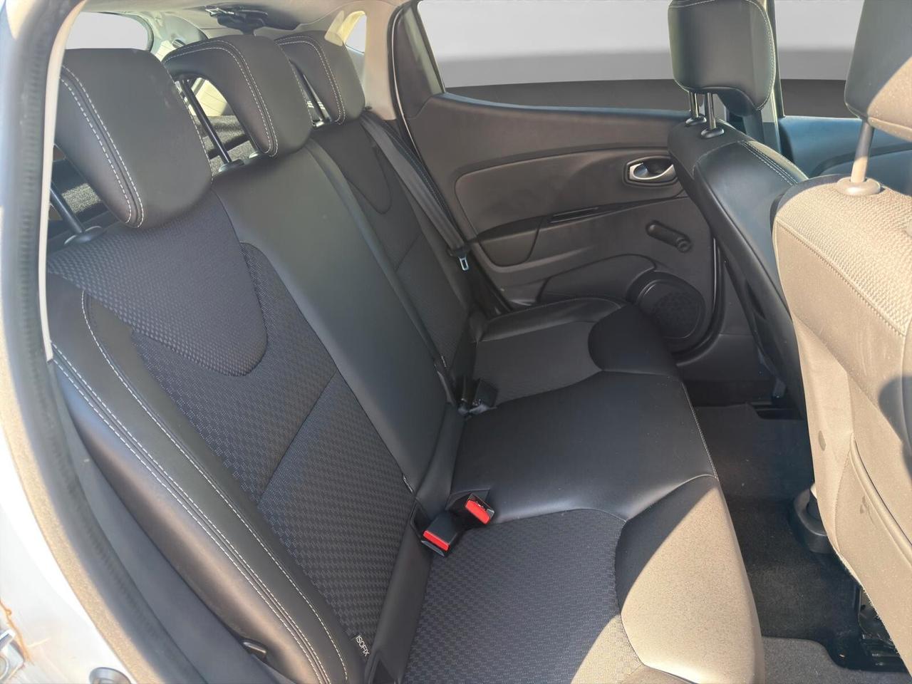 Renault Clio 0.9 GPL 90cv Duel