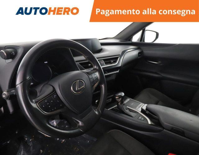 LEXUS UX Full Electric UX Hybrid Executive