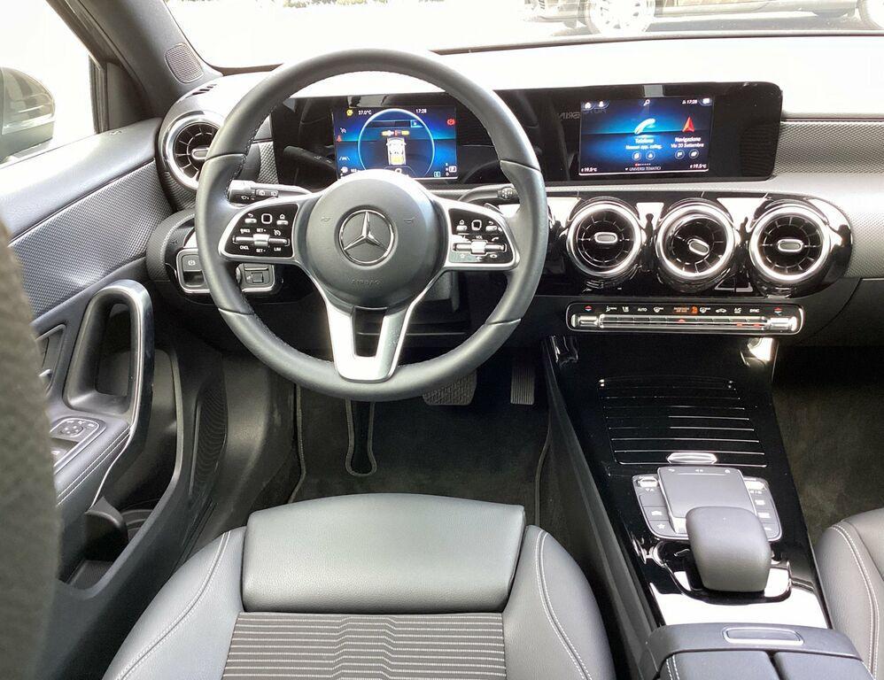 Mercedes Classe A 180 180 D Sport 8G-DCT