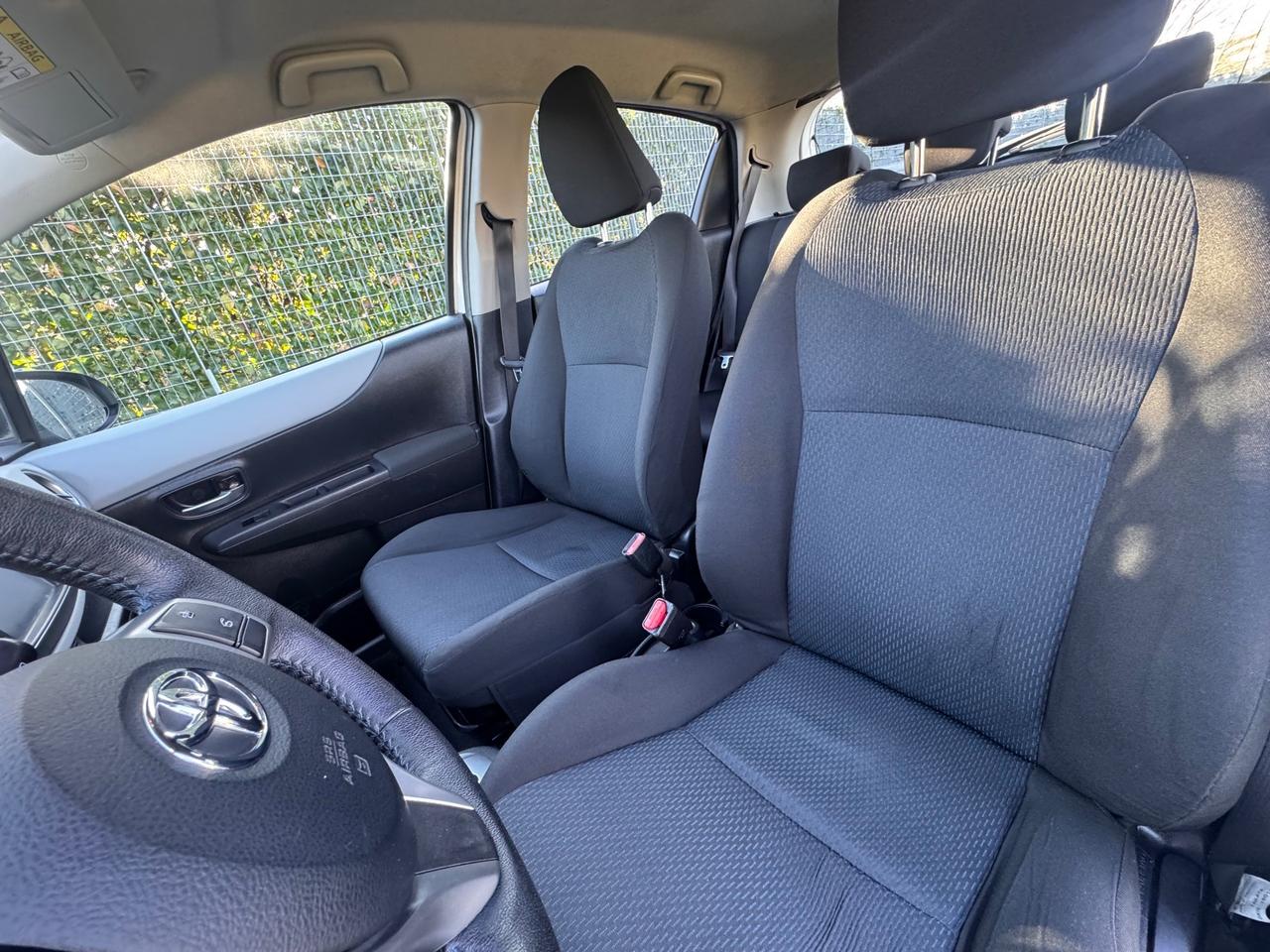 Toyota Yaris 1.5 Hybrid 5 porte Active