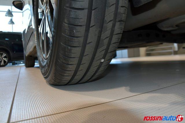 VOLKSWAGEN Polo 1.0 TSI 95 CV DSG LIFE + TECH PACK - 2XCLIMA - PDC