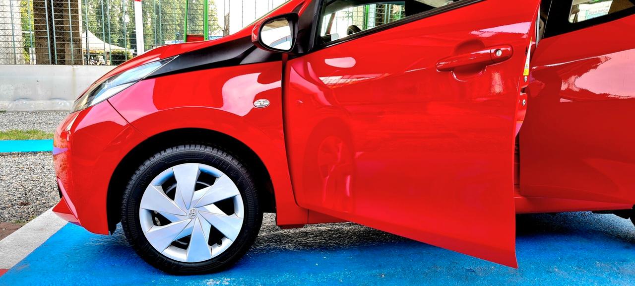 TOYOTA AYGO 1.0 BENZINA AUTOMATICA KM 51MILA E/6B
